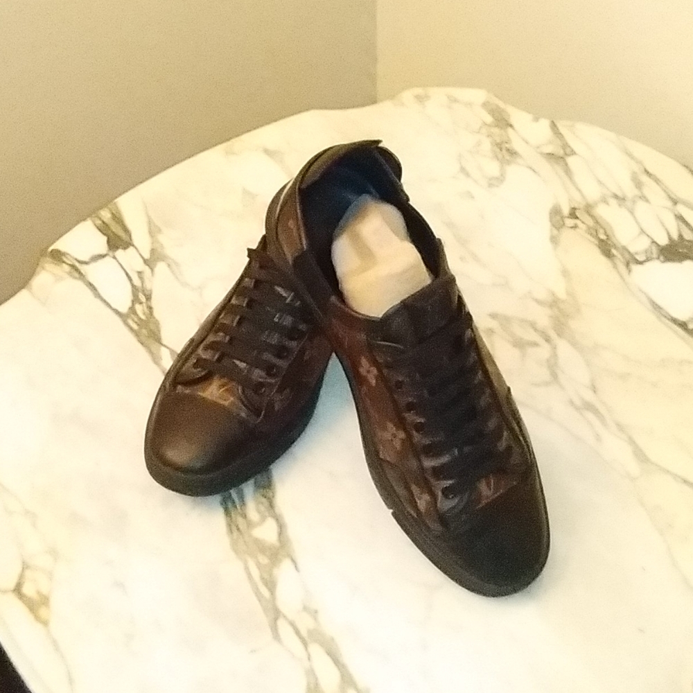 Louis vuitton men shoes size 8 - Picture 3 of 6